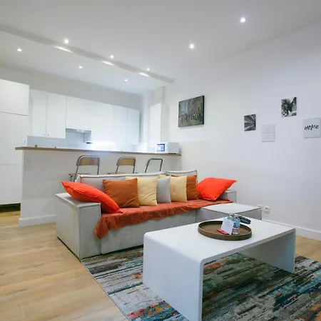 Apartment Warm 2 Bedrooms - C38 *