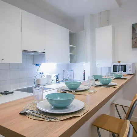Apartment Warm 2 Bedrooms - C38 Paris